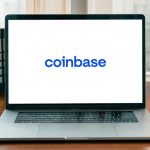 Coinbase’s ‘Solid’ Earnings May Get Derailed by Low Volume, Fed Headwinds, Analysts Say