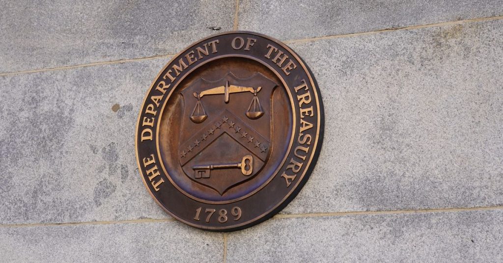 Bitcoin Hits Record High Against BlackRock’s U.S. Treasury ETF as Investors Search for Returns: Van Straten