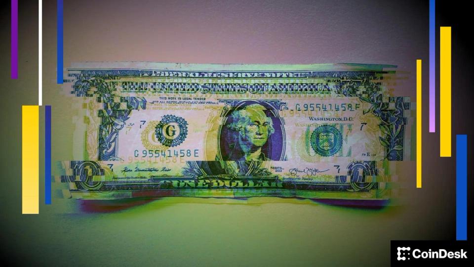 Bitcoin and ether ETFs see outflows ahead of Christmas, led by IBIT and ETHE